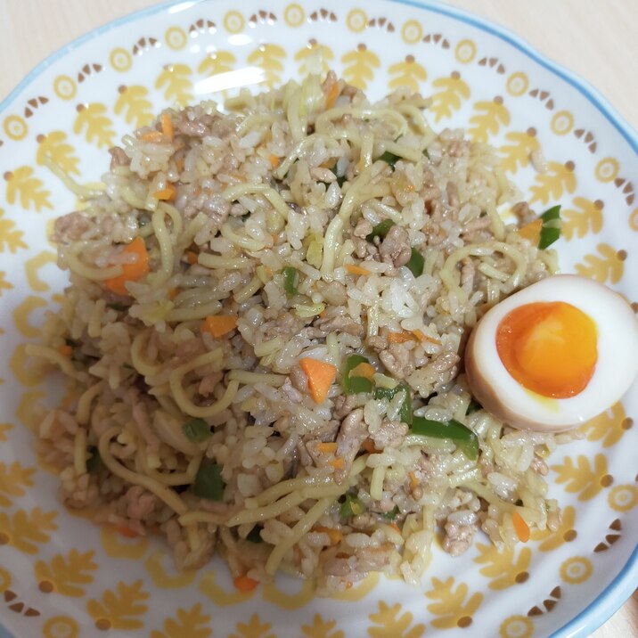 粉末ソース不要！袋麺だけ購入♪お手軽そばめし